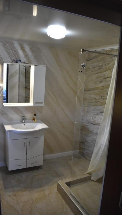 Casa Brancusiana Lägenhet Târgu Jiu Exteriör bild