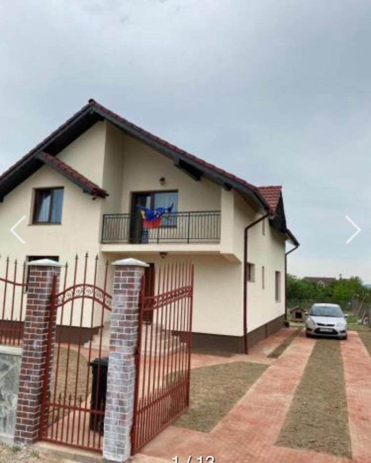 Casa Brancusiana Lägenhet Târgu Jiu Exteriör bild